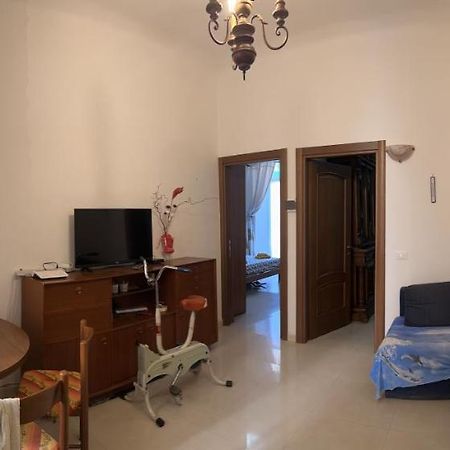 Alloggio In Centro Ben Servito Savona Zewnętrze zdjęcie